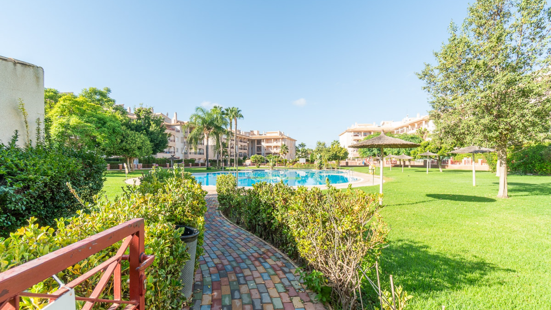 Wiederverkauf - Wohnung - Playa Flamenca - Laguna Golf