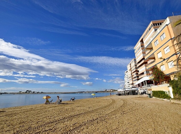 Wohnung - Wiederverkauf - Torrevieja - Playa del Acequión