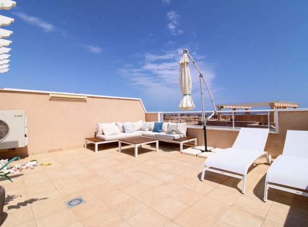 Resale - Apartment - Punta Prima - vista azul