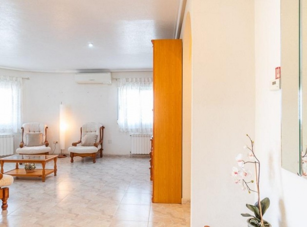 Resale - Villa - Playa Flamenca