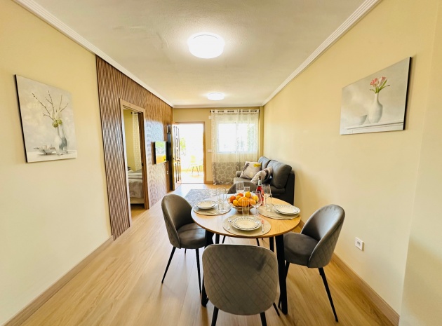 Resale - Apartment - Punta Prima - La Cinuelica