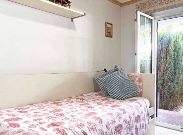 Resale - Bungalow - Villamartin - rioja