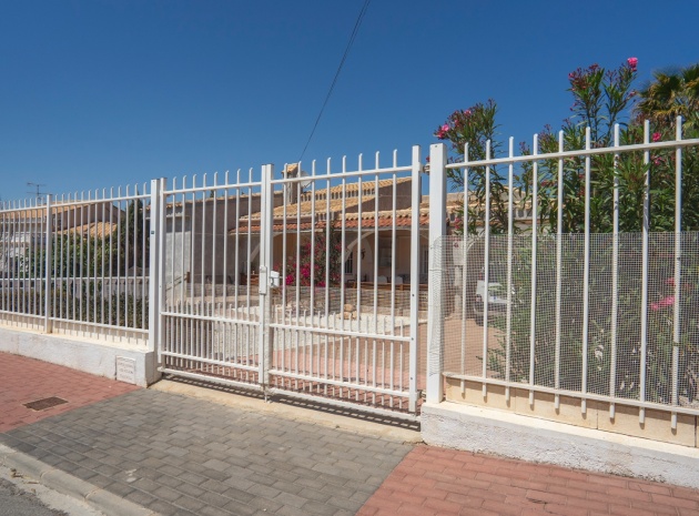 Återförsäljning - Villa - Torrevieja - El Chaparral