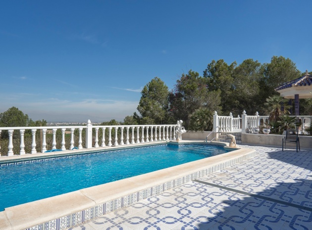 Resale - Villa - Algorfa