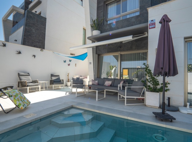 Resale - Villa - Benijofar - Centro