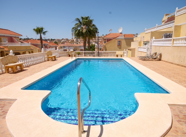 Resale - Townhouse - Villamartin