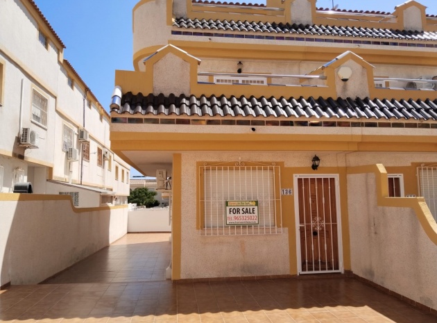 Resale - Townhouse - Playa Flamenca - las chismosas