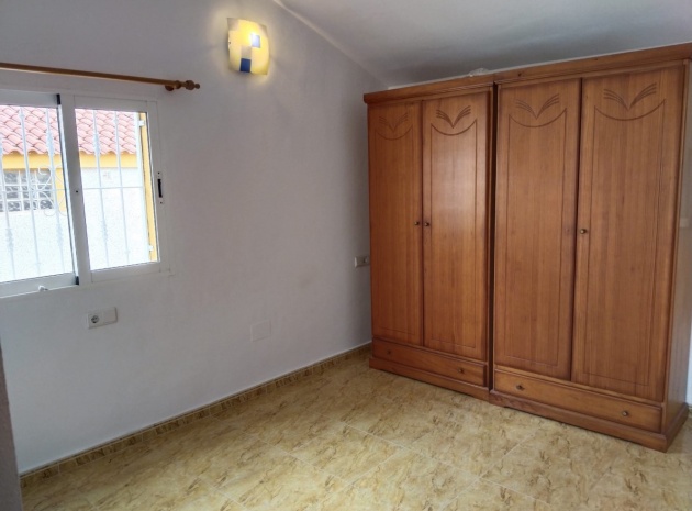 Resale - Townhouse - Playa Flamenca - las chismosas