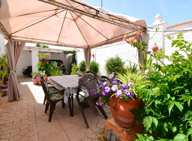 Resale - Villa - San Miguel de Salinas - Blue Lagoon