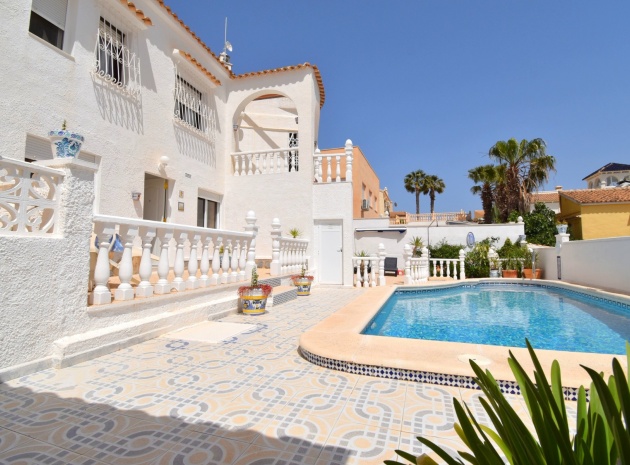 Resale - Villa - San Miguel de Salinas - Blue Lagoon