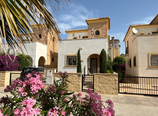 Resale - Villa - Guardamar del Segura - El Raso