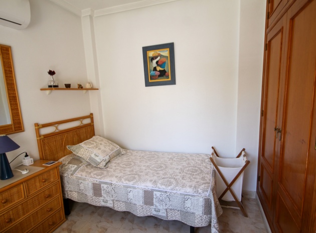 Resale - Villa - Villamartin - pinada golf