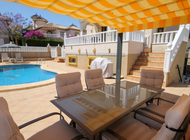 Resale - Villa - Villamartin - pinada golf