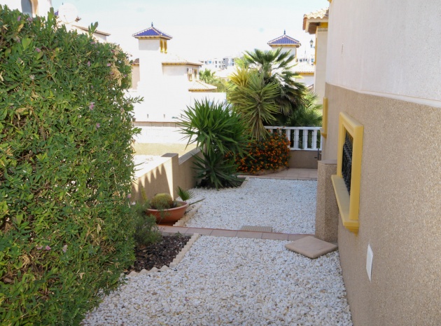 Resale - Villa - Villamartin - pinada golf