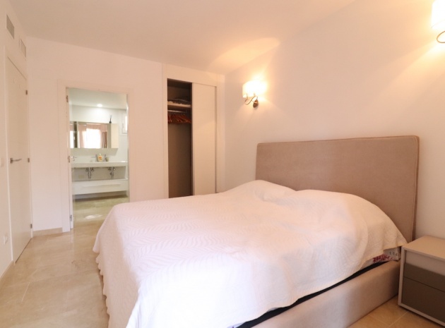 Resale - Apartment - Punta Prima - La Recoleta