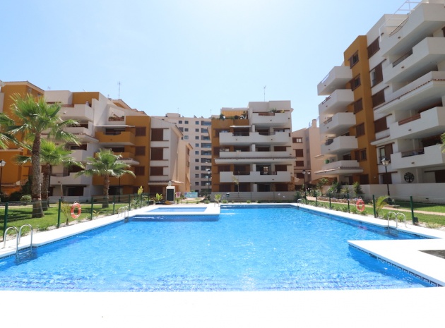 Resale - Apartment - Punta Prima - La Recoleta