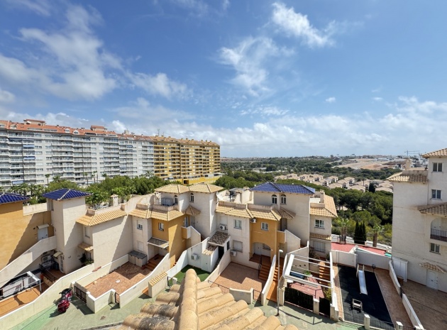 Resale - Apartment - Campoamor