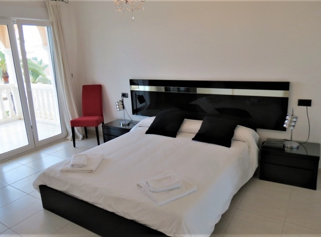 Resale - Apartment - Benissa - La Fustera