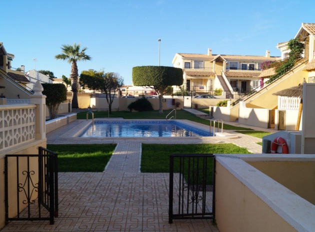 Resale - Apartment - Villamartin - lomas del golf