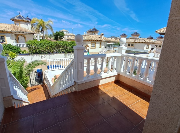 Återförsäljning - Villa - La Zenia - san jose