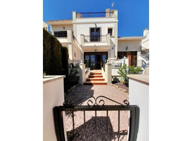 Resale - Townhouse - Algorfa - La Finca Golf Resort