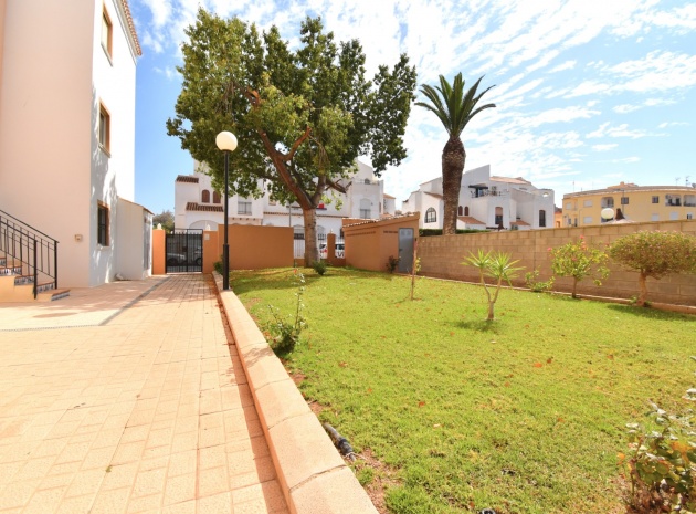 Wiederverkauf - Wohnung - Torrevieja - Mar Azul