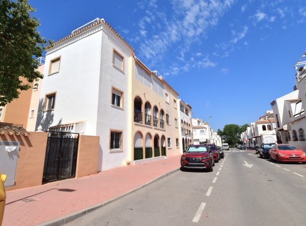 Återförsäljning - Lägenhet - Torrevieja - Mar Azul