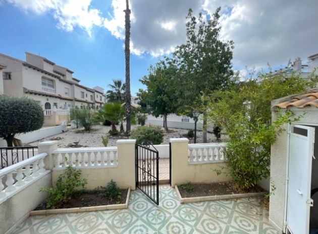 Resale - Townhouse - Villamartin - pueblo principe