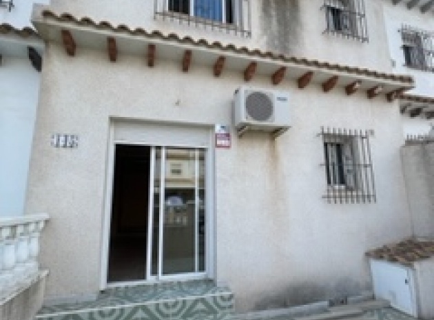 Resale - Townhouse - Villamartin - pueblo principe