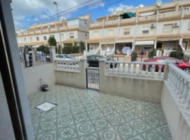 Resale - Townhouse - Villamartin - pueblo principe