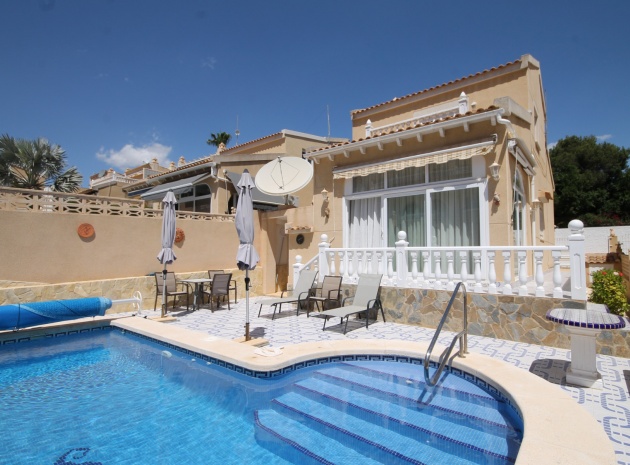 Resale - Villa - Villamartin - blue lagoon