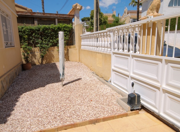 Resale - Villa - Villamartin - blue lagoon