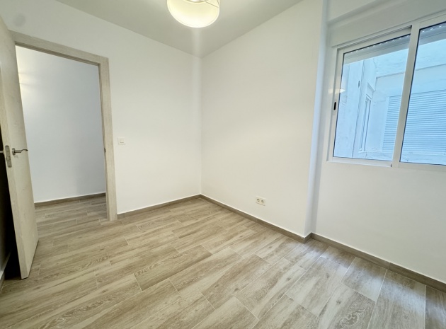 Revente - Appartement - Torrevieja - Beachside Torrevieja