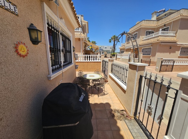 Resale - Villa - Cabo Roig - la regia