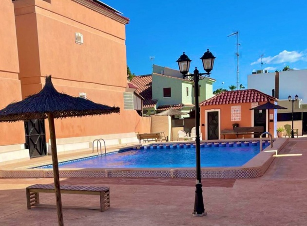 Resale - Villa - Almoradi