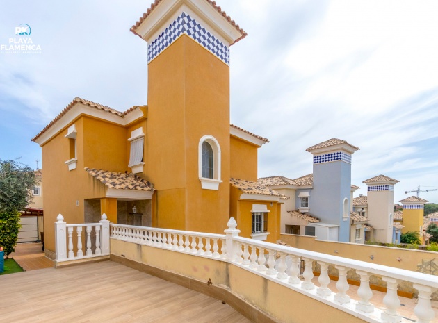 Resale - Villa - Villamartin - El Galan