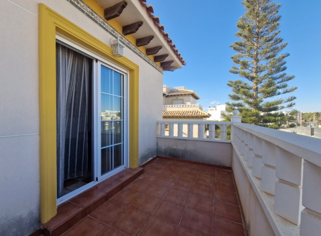 Återförsäljning - Villa - Cabo Roig - Lomas de Cabo Roig