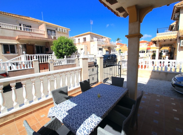 Resale - Villa - Cabo Roig - la regia