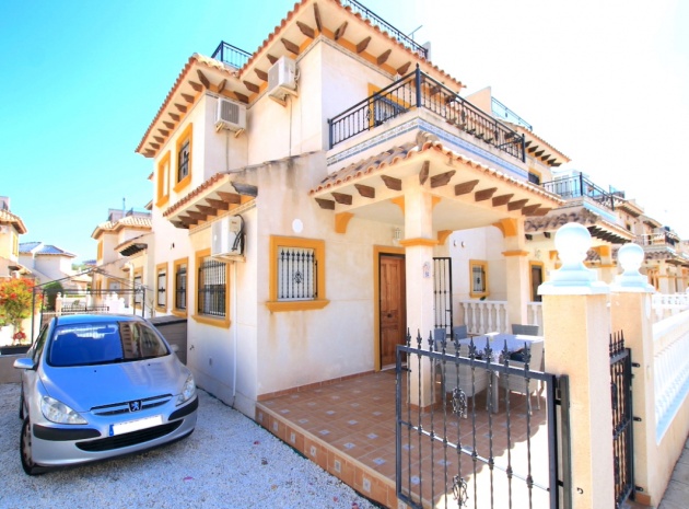 Återförsäljning - Villa - Cabo Roig - la regia