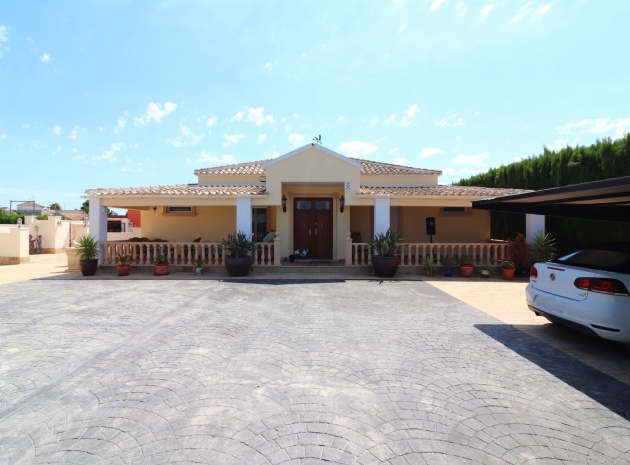 Resale - Country Property - Almoradi - Heredades - Village