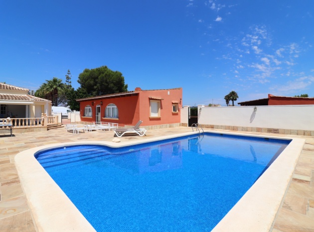 Resale - Country Property - Almoradi - Heredades - Village