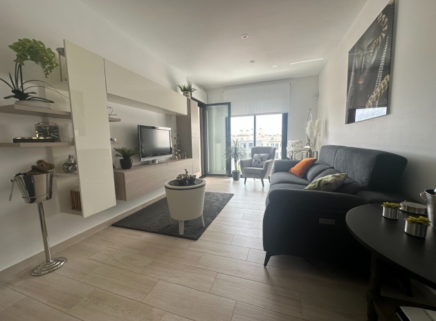 Resale - Apartment - Orihuela - Villamartin