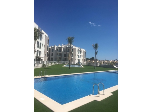 Resale - Apartment - Orihuela - Villamartin