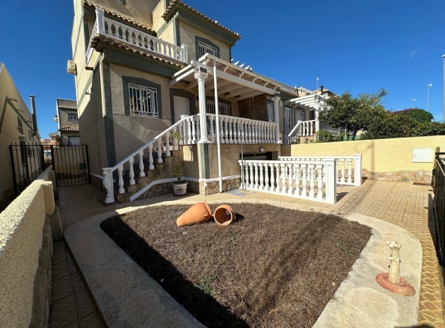 Resale - Villa - Villamartin - El Galan