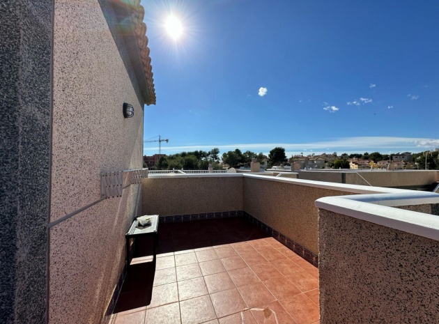 Resale - Villa - Villamartin - El Galan