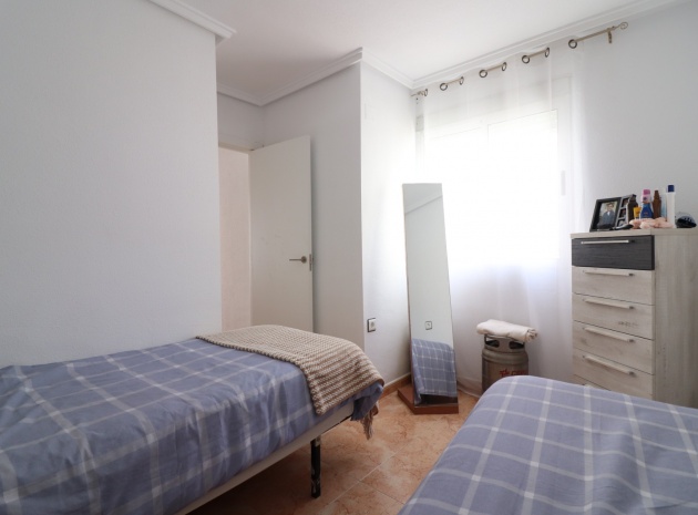 Wiederverkauf - Wohnung - Torrevieja - Altos del Limonar