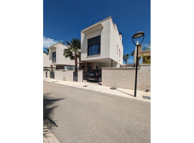 Återförsäljning - Villa - Cabo Roig - Lomas de Cabo Roig