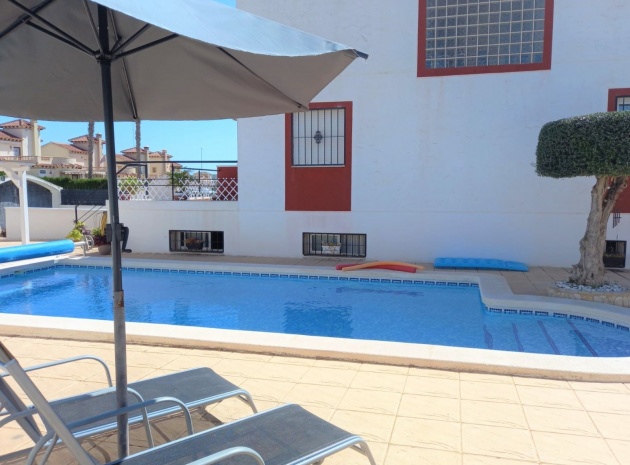 Resale - Villa - Guardamar del Segura - El Raso