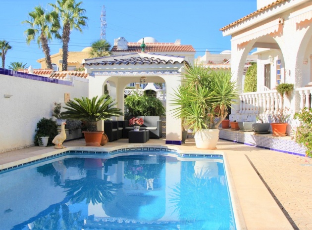 Resale - Villa - Villamartin - blue lagoon