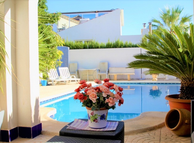 Resale - Villa - Villamartin - blue lagoon